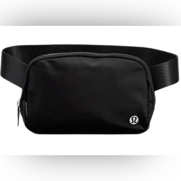 (2) Lululemon Belt Bags in Black & Sonic Pink - Picture 7 of 8
